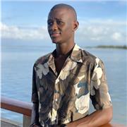 Je me présente Abdoul Aziz fall , étudiant passionné par l’apprentissage et l’enseignement.